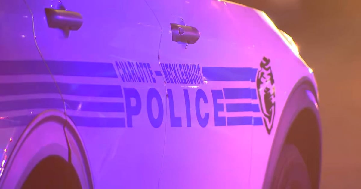 CMPD officer shot in west Charlotte – WSOC TV
