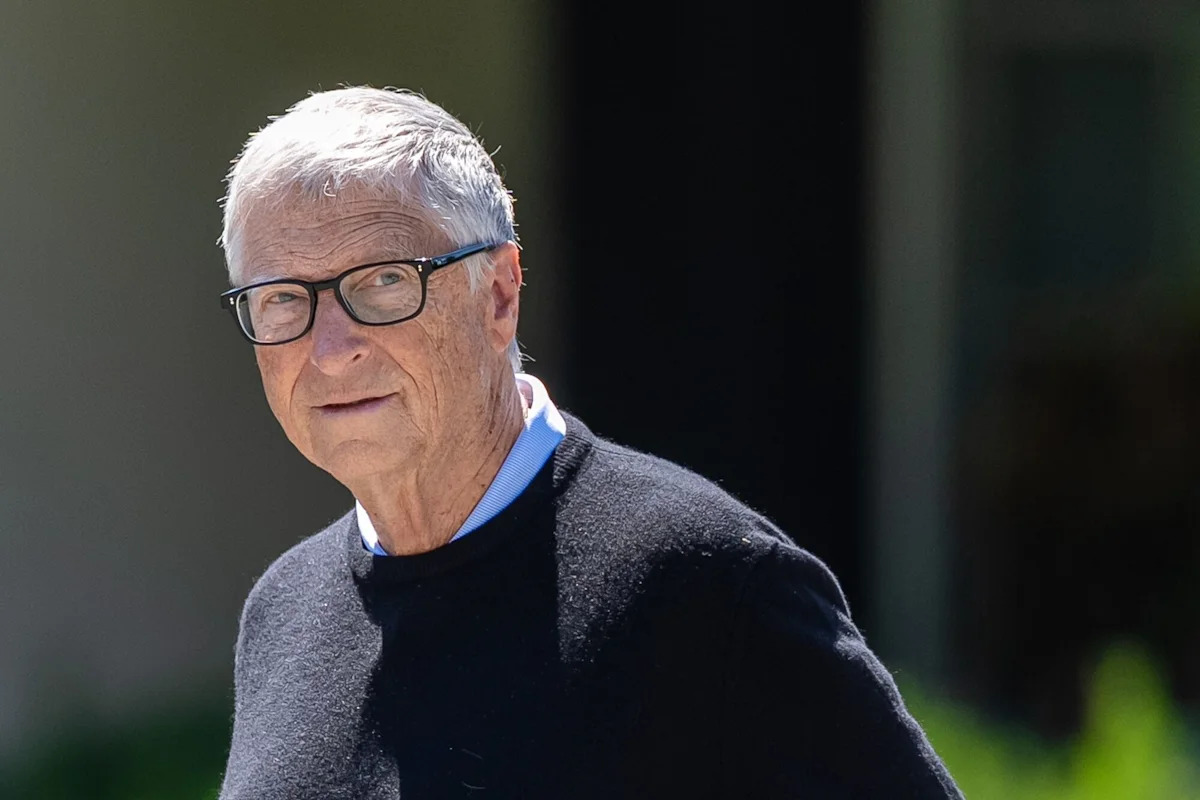Bill Gates Warns AI Powerful Enough to Lead to ‘a Billion Deaths’