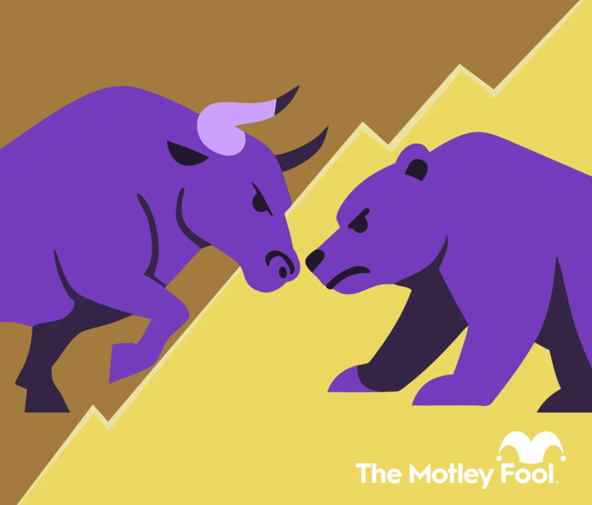 Stock Market Midday, Sept. 18: Stocks Slip, Crypto Gains