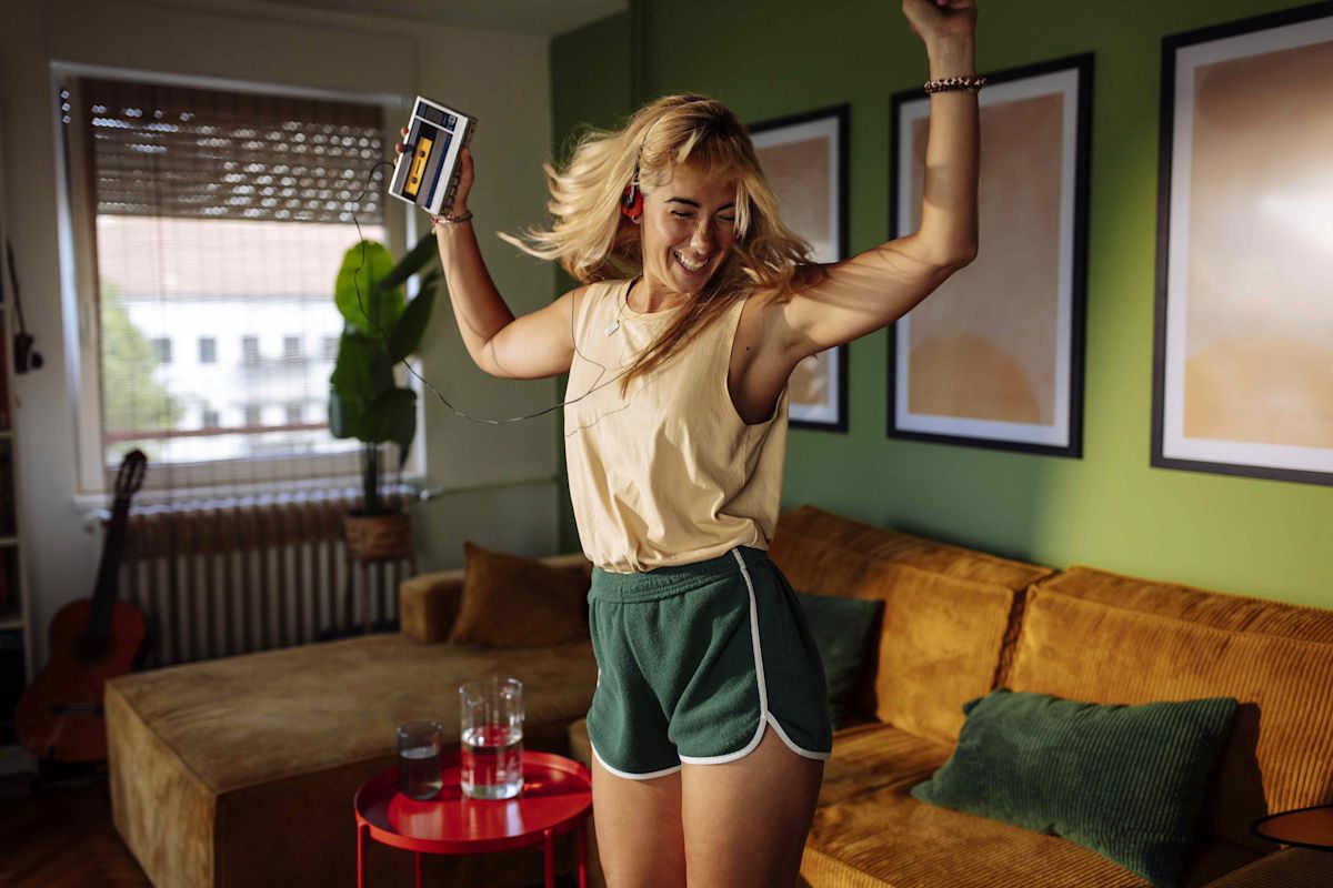 “Cozy Cardio” Is Replacing Hot Girl Walks This Fall—Here’s What It Looks Like