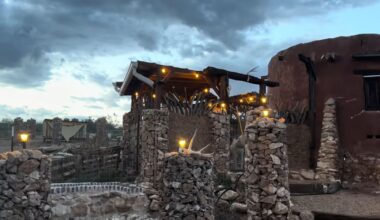 Arizona homesteaders light 36 acres with solar to spot rattlesnakes without washing out dark skies