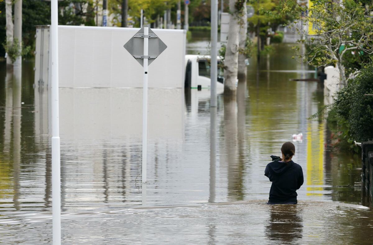 2 more people confirmed dead after heavy rain in Tokyo region