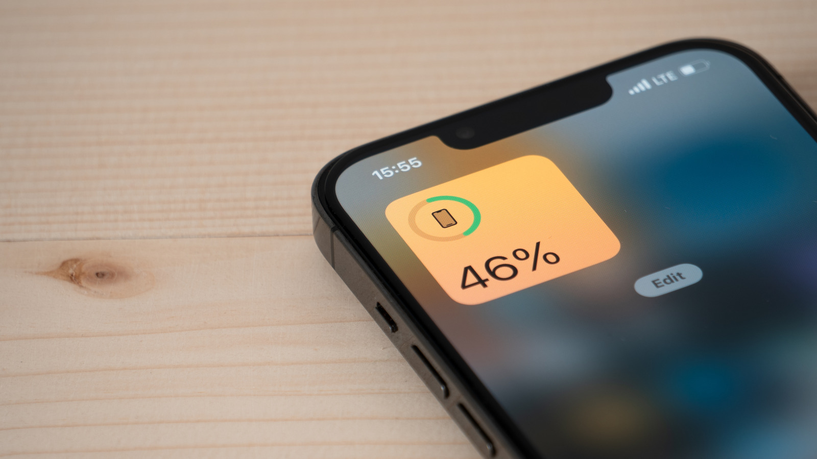 How To Check Which Apps Are Draining Your iPhone Battery