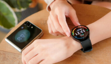What Does The Orange Dot Mean On A Galaxy Watch?