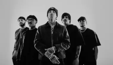 Ladrones Announce Fall U.S. Headlining Tour