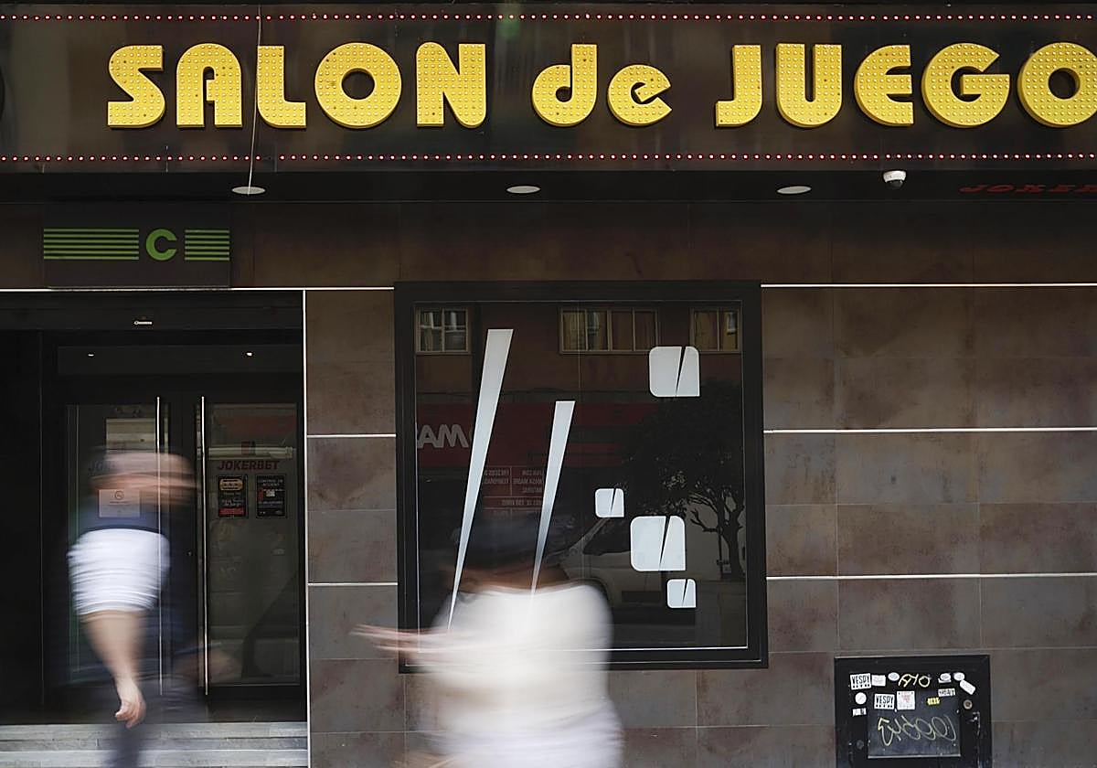 More than 4,000 people in Malaga say they are addicted to gambling