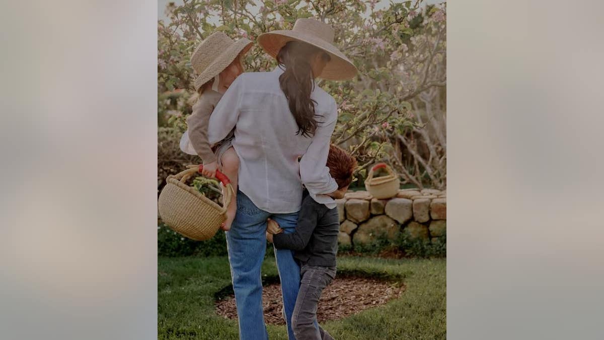 Meghan Markle with kids 