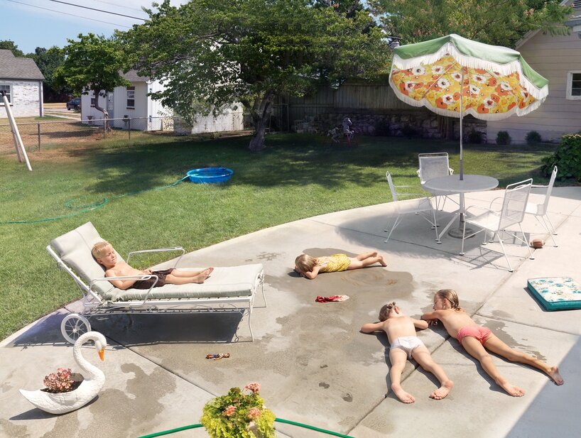 julie blackmon’s midwest materials is a memory of the american landscape - 4