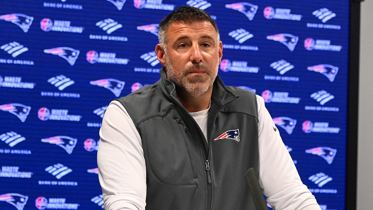 Mike Vrabel takes questions