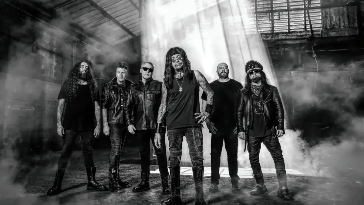 Watch: Ministry Played "Scarecrow" For The First Time In Over 20 Years & Brought Out Paul Barker At Red Rocks Show