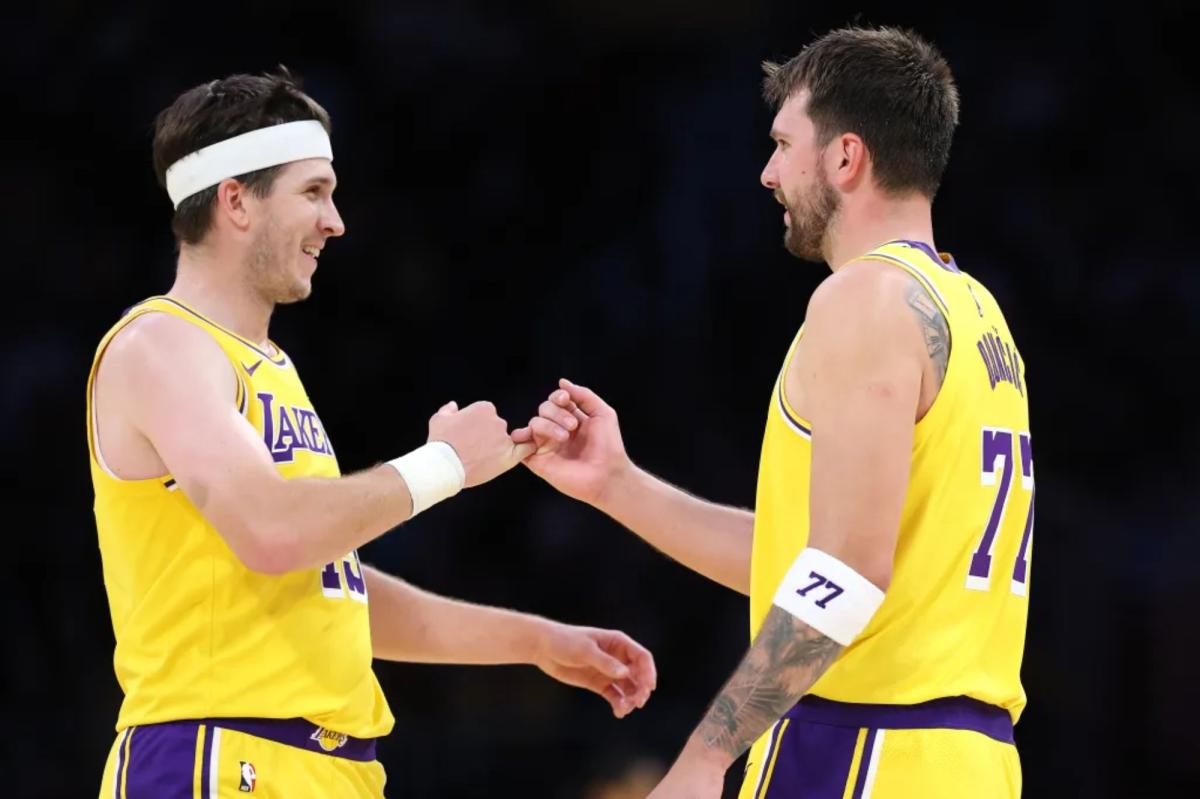 Former NBA champion calls Lakers roster 'whitest Laker team'