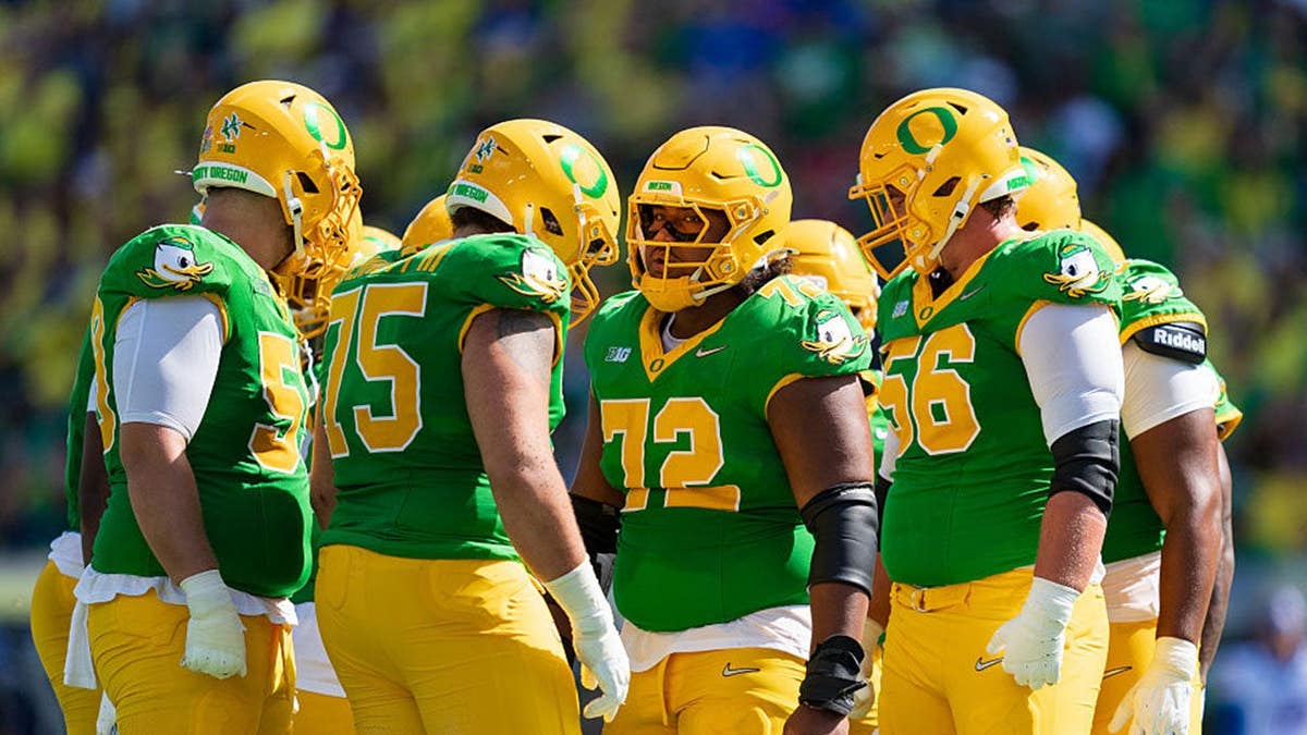 oregon ducks football offensive line