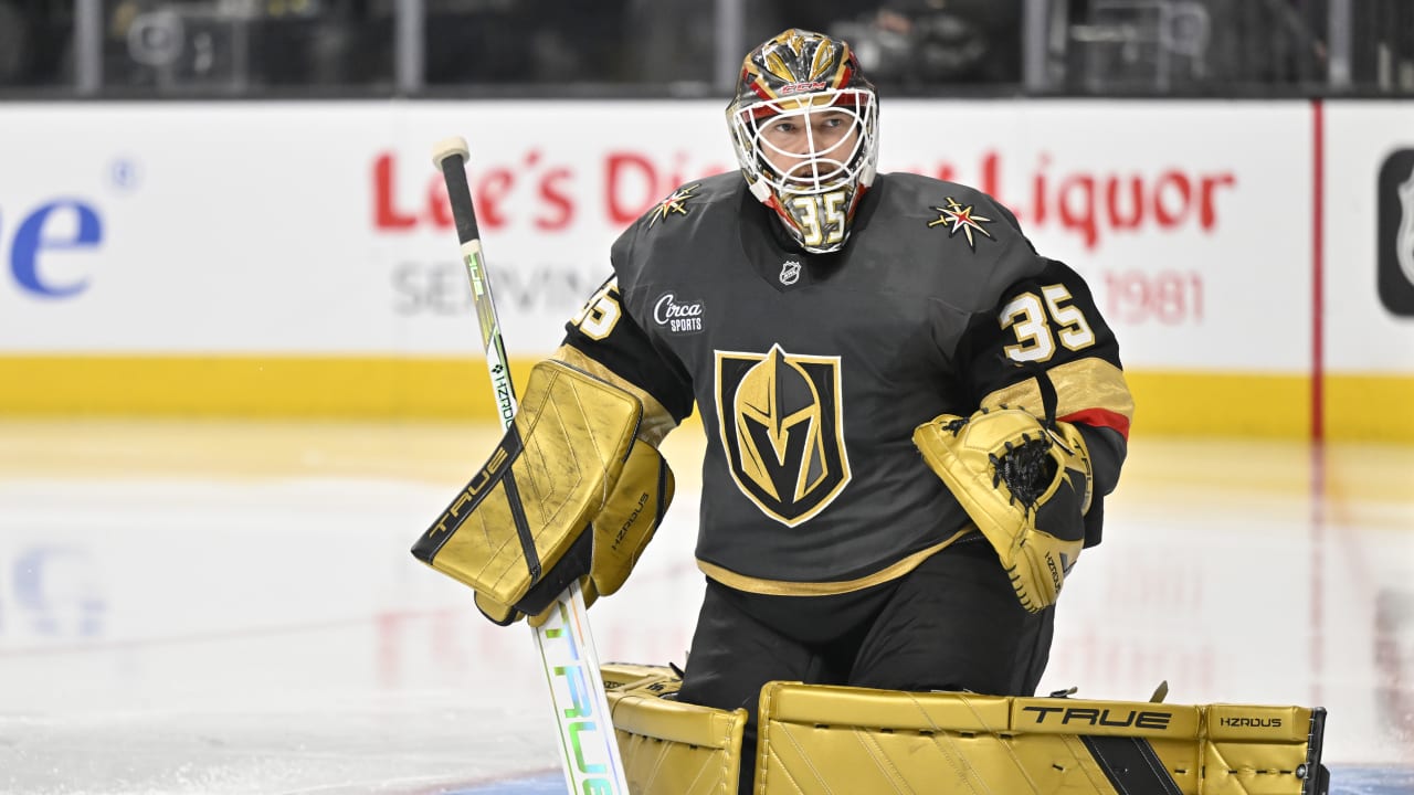 Sharks sign goaltender Ilya Samsonov to one-year, two-way contract