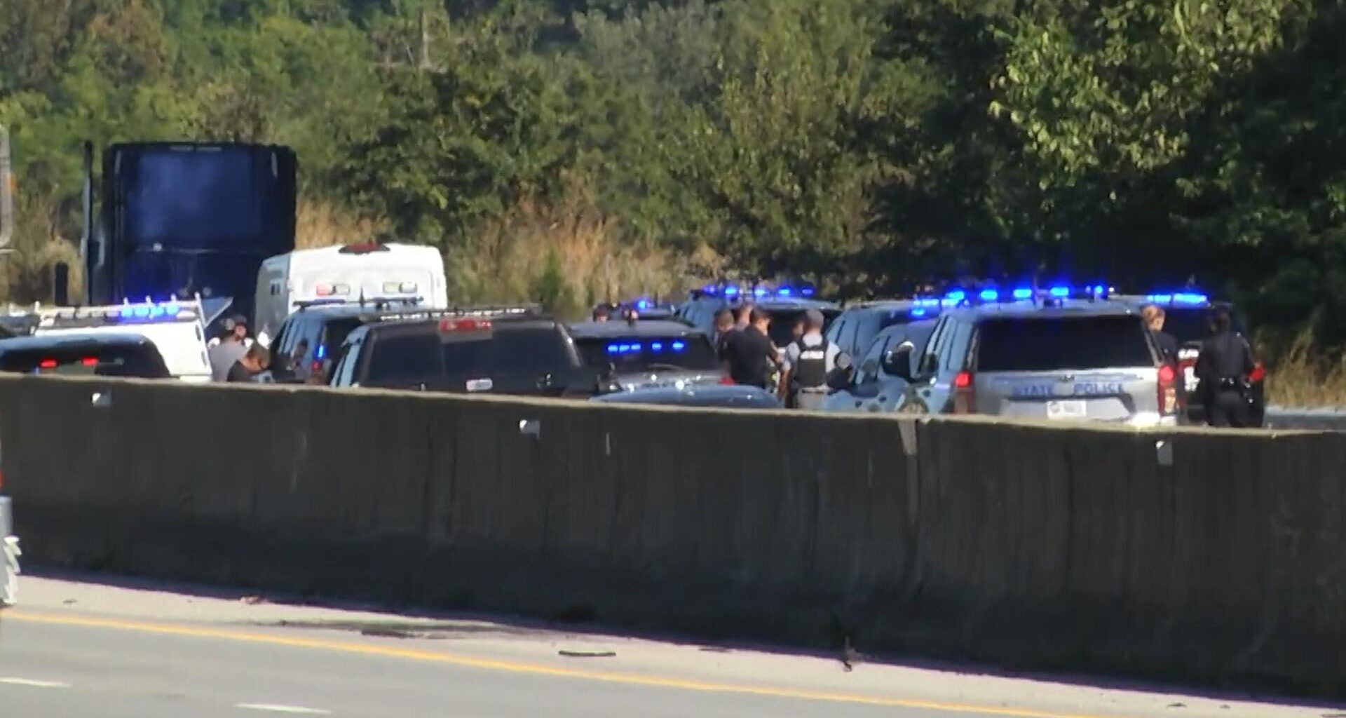 BREAKING: Trooper dies after shooting on I-65 North in Warren County