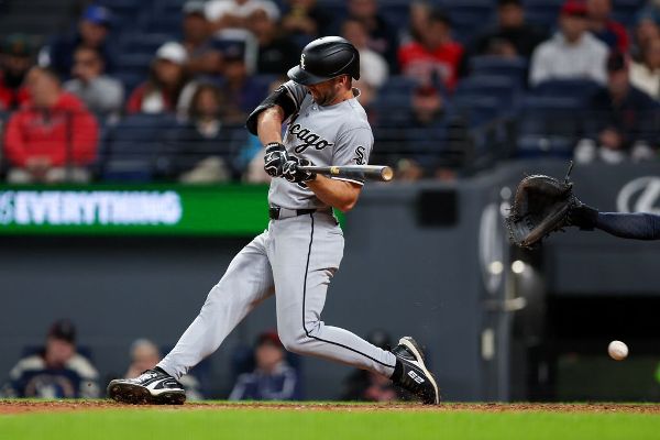 Tristan Peters' 18-pitch walk keys White Sox's win vs. Guards