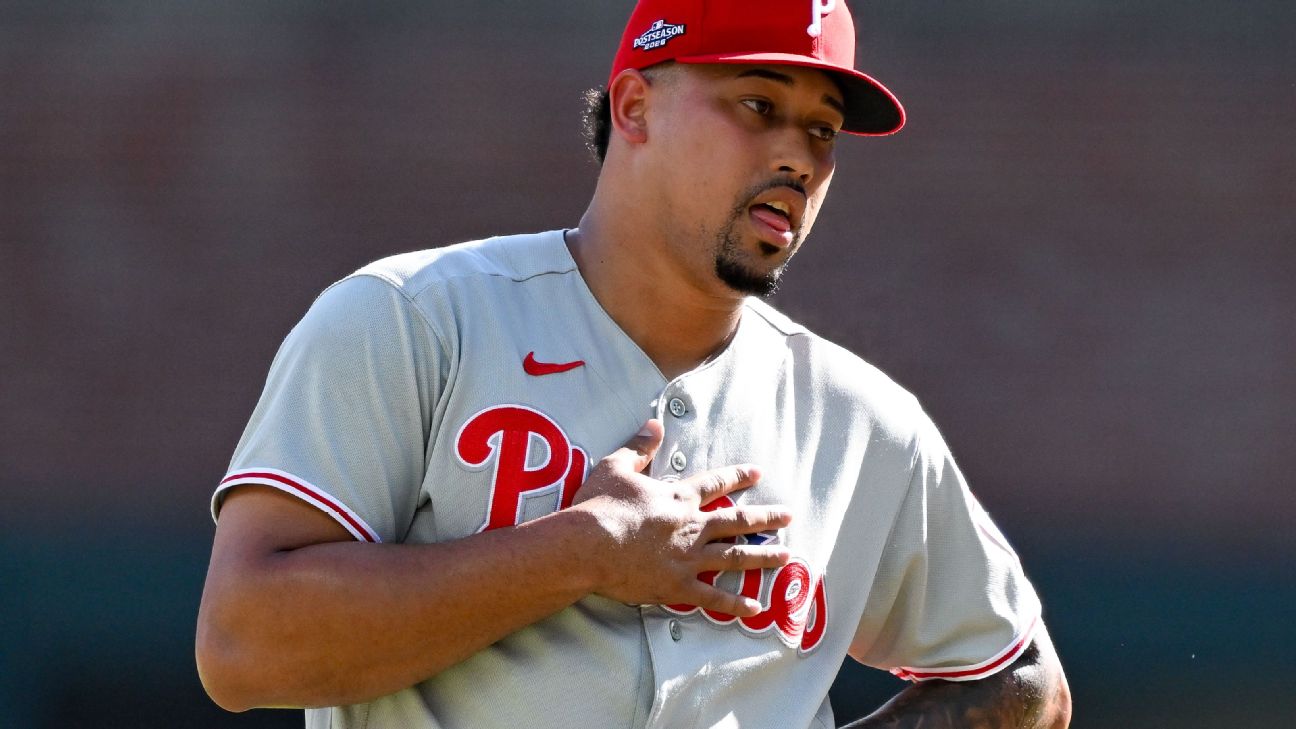 Mattingly's call to Duran in 7th backfires in Phillies' loss