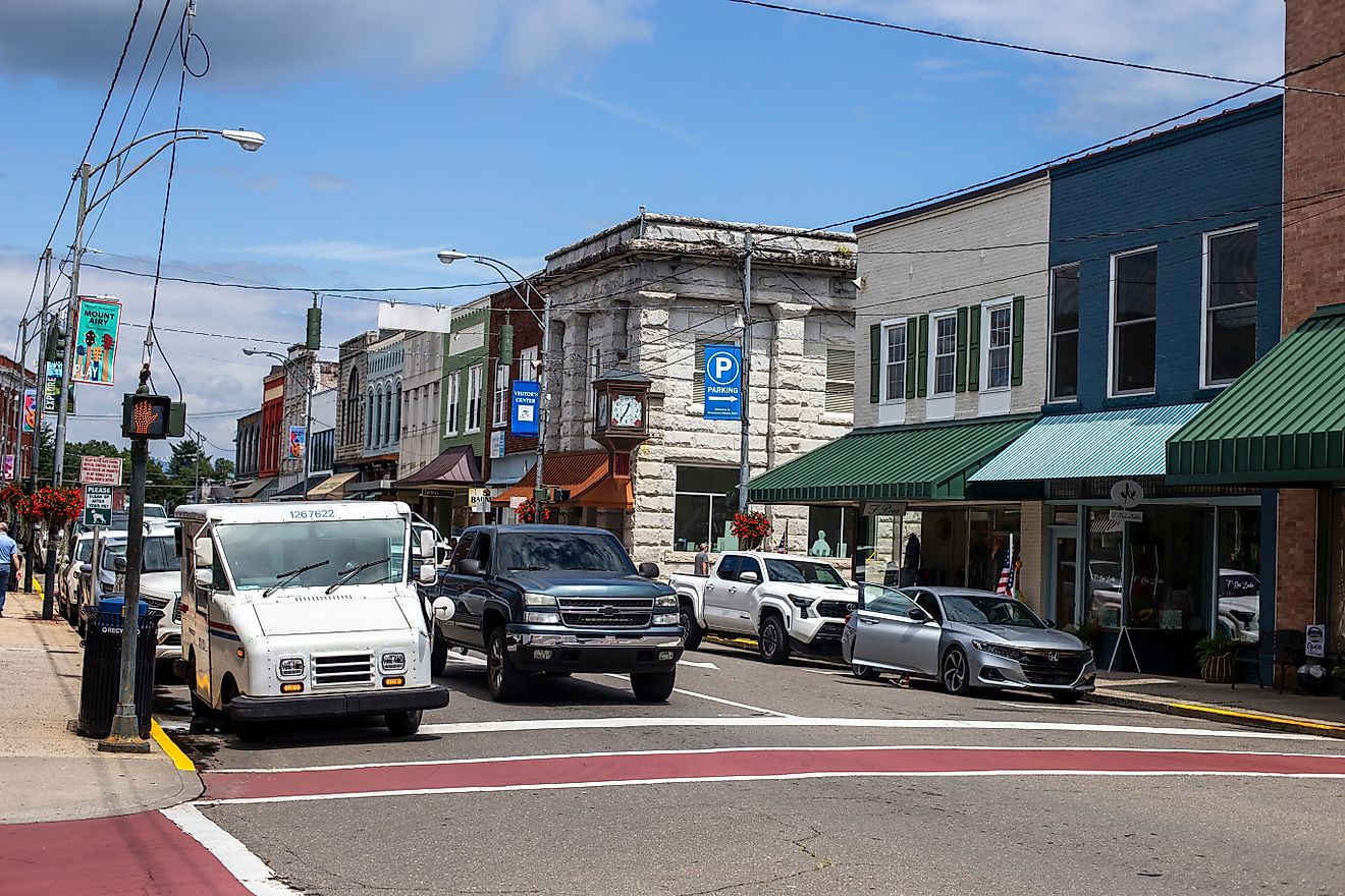 Six Classic Americana Downtowns In The United States