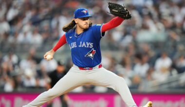 Blue Jays go for season-high win streak, sweep in series finale against Royals