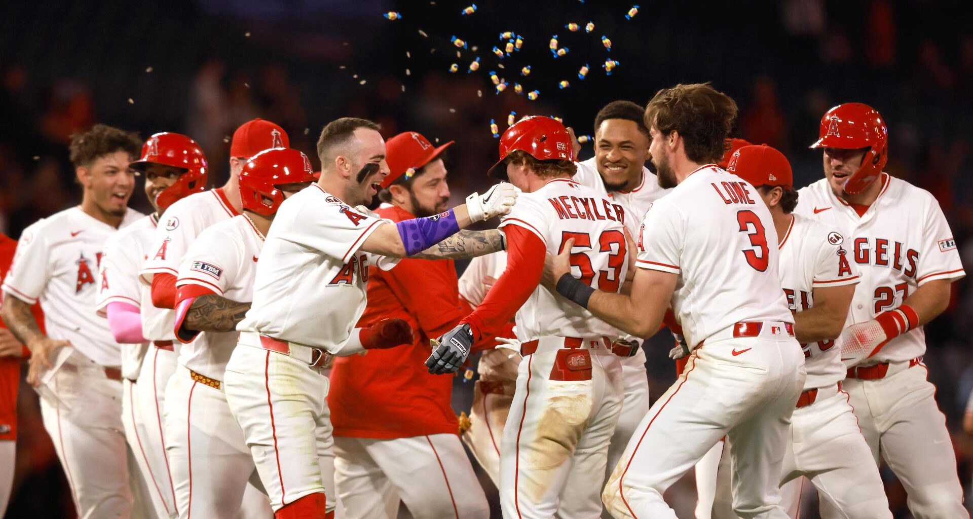 Angels blow 9th-inning lead, then rally for 2 in the 10th to edge Twins 5-4