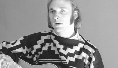 Why Stephen Stills’ Second Supergroup Fell Apart in the Early 70s