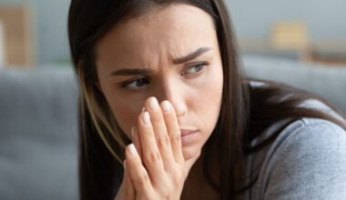 Social anxiety drives people to conform specifically to negative feedback