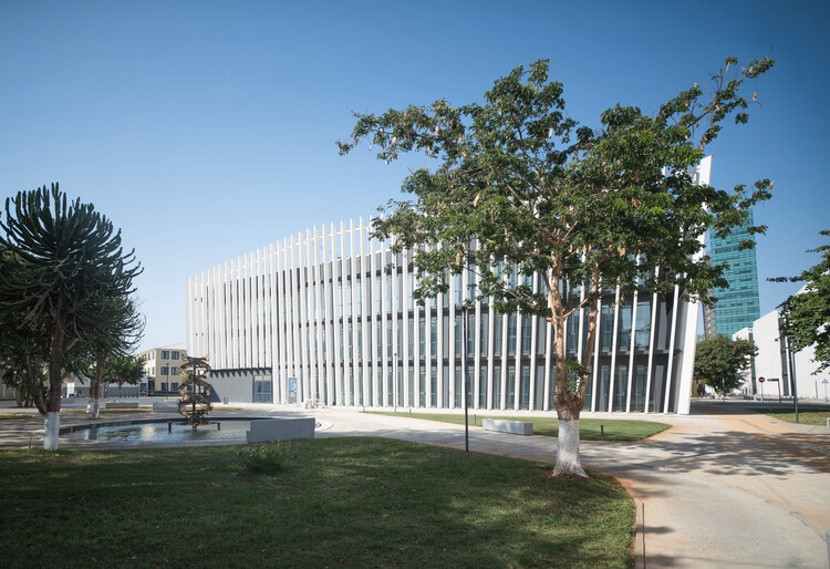 Technology Park of Luanda / Typsa - Exterior Photography, Concrete
