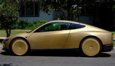 Feds launch investigation into Tesla's Cybercab deployment