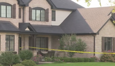 Homicide investigation launched in Frankfort, Illinois, after 2-year-old killed, mother hospitalized