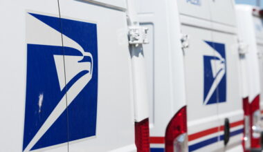 Whistleblower: Postal Service rushing to comply with Trump's order