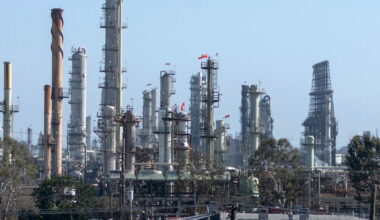 California plans to link its signature climate program with Washington state