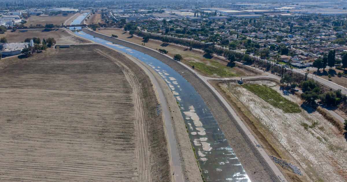 California prepares to capitalize on big El Niño storms