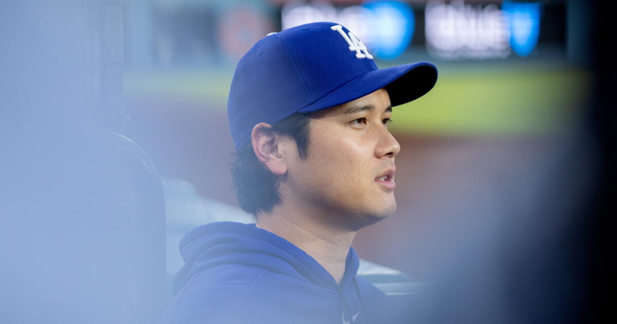 Shohei Ohtani out of the Dodgers lineup, available to pinch-hit