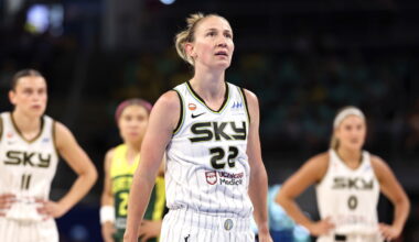 Sky's Courtney Vandersloot wasn’t the closer she hoped to be, but shouldn’t have to fill that role next year