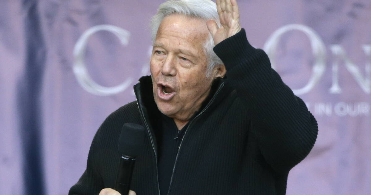 Bob Kraft explains decision to urge ouster of rapper Macklemore from Ed Sheeran tour