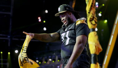 Steelers first-rounder Max Iheanachor's house was burglarized last month