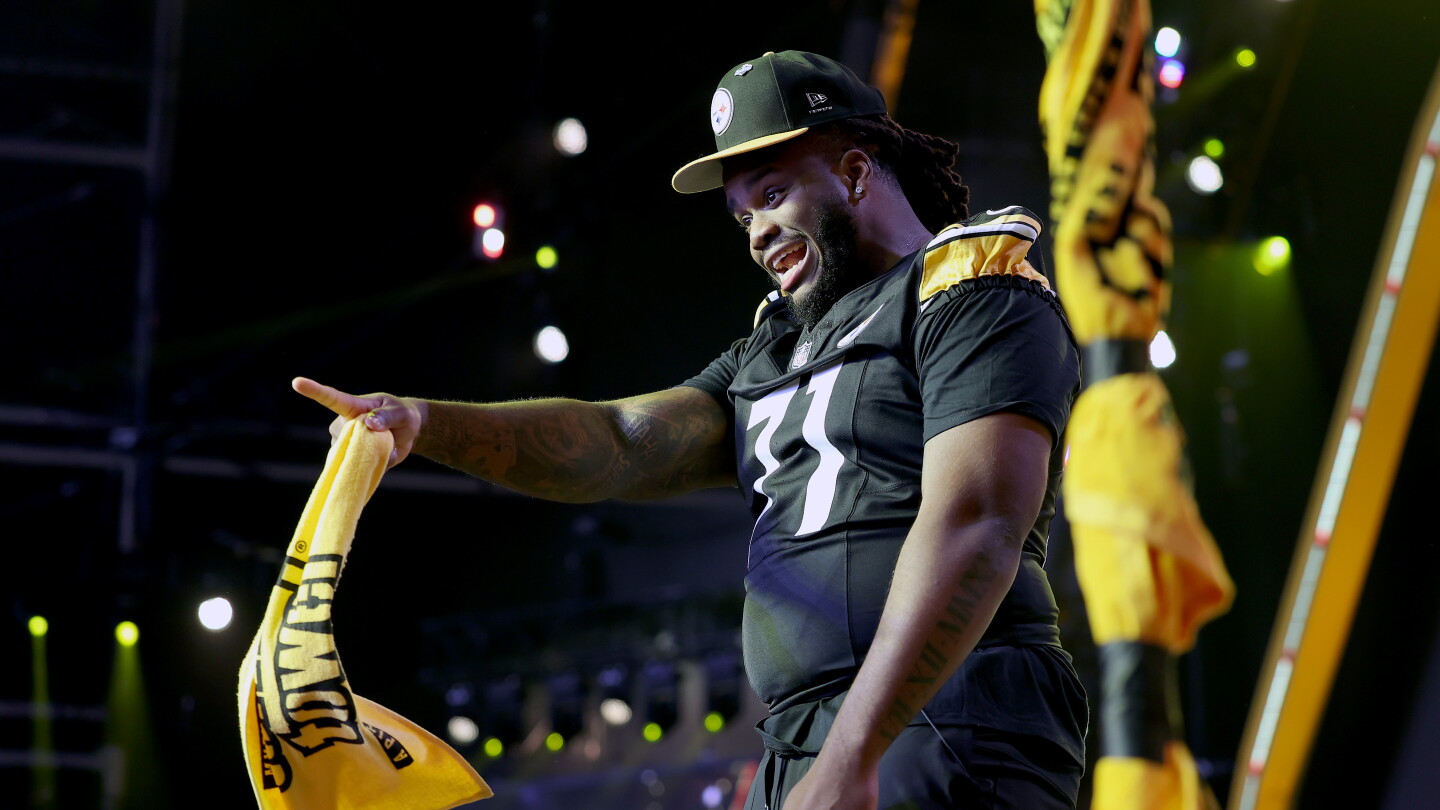 Steelers first-rounder Max Iheanachor's house was burglarized last month