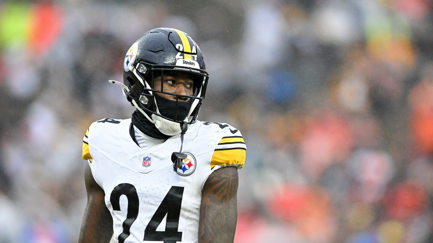 Joey Porter Jr.: I don't know if I'll play Week One without a new contract