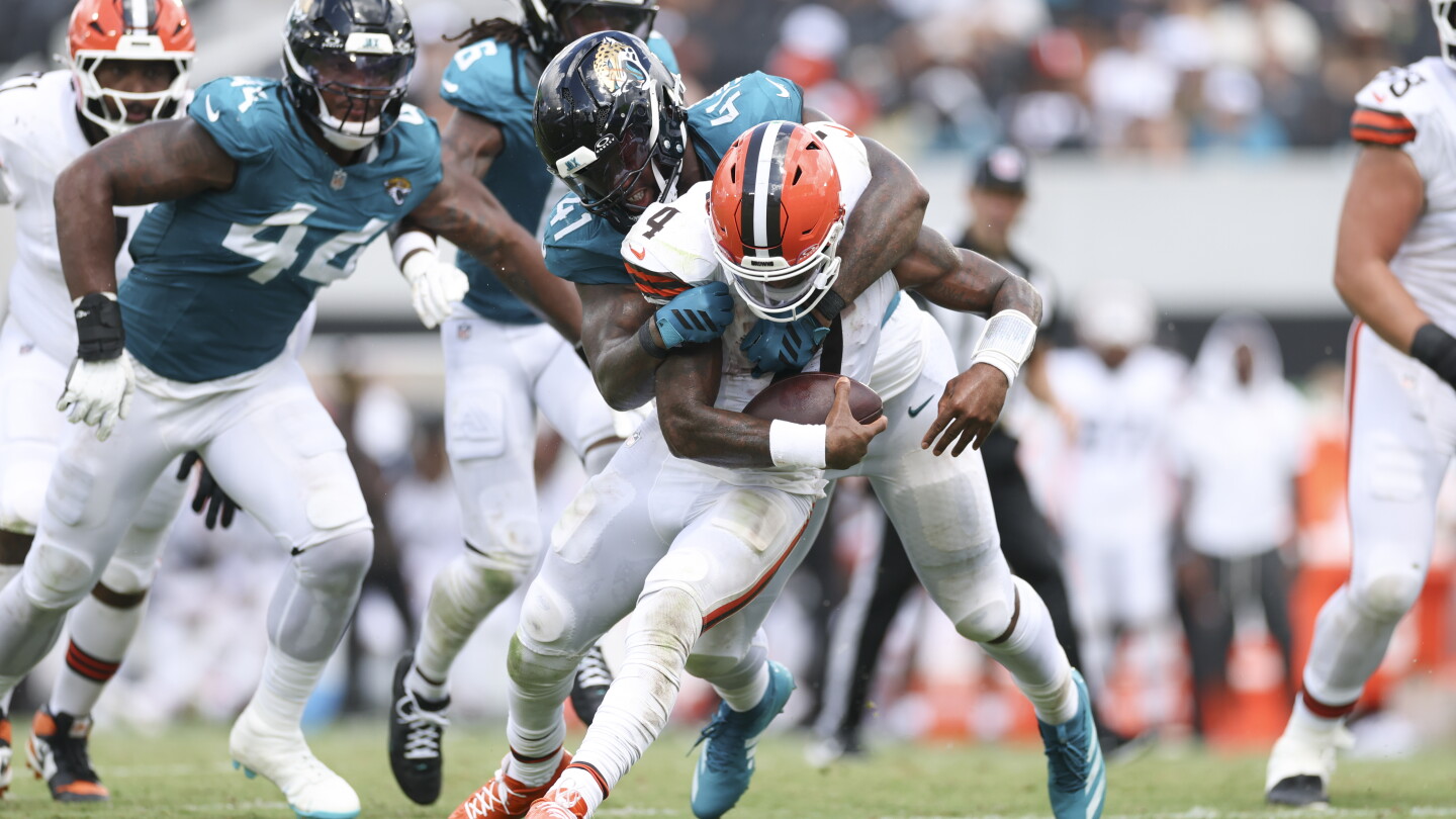 Deshaun Watson could lose seventh straight start on Sunday