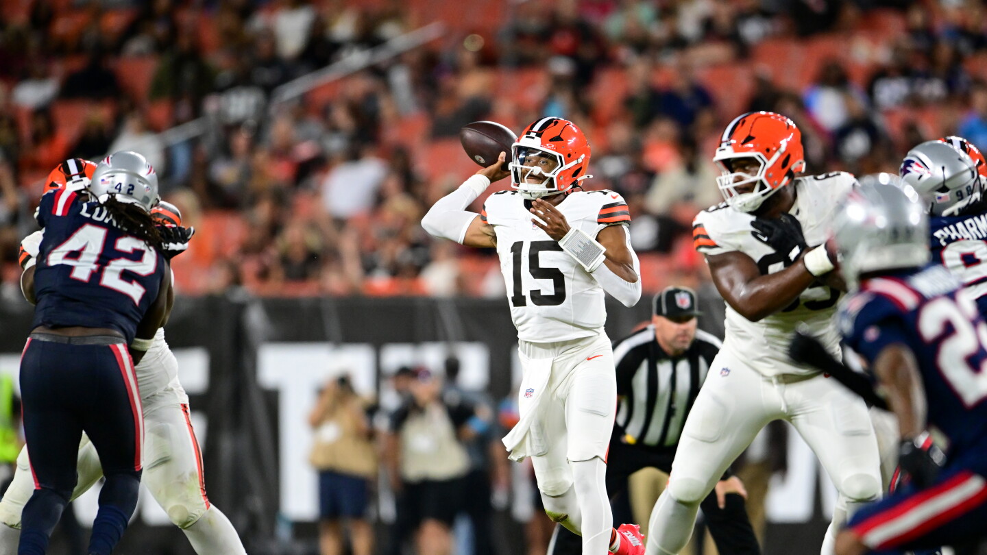 Todd Monken: There could be a package of plays for QB Taylen Green