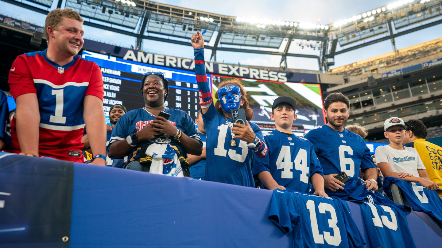 Titans-Giants tickets are available for as little as $17