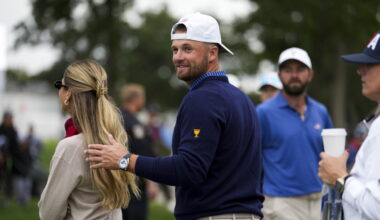 Wyndham Clark on Thursday crowds at Medinah: 'Kind of dead out there'