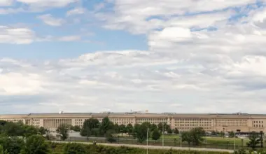 US Navy selects Lawrence as chief of information — Breaking Defense