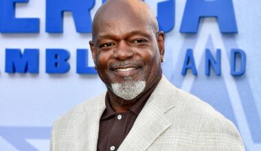 Former Cowboys running back Emmitt Smith is sued by investor over wind farm project