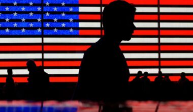 US household income top pre-pandemic levels for the 1st time as Americans struggle with inflation