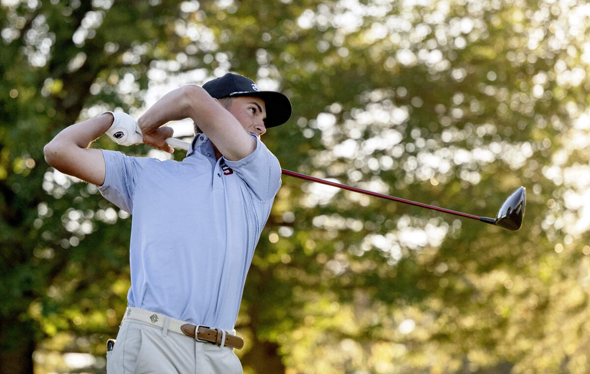 State College’s Luke McGraw tees off on the first hole of the playoff for the PIAA Golf Team Championships on Wednesday, Oct. 21, 2026 at the Penn State Golf Course.