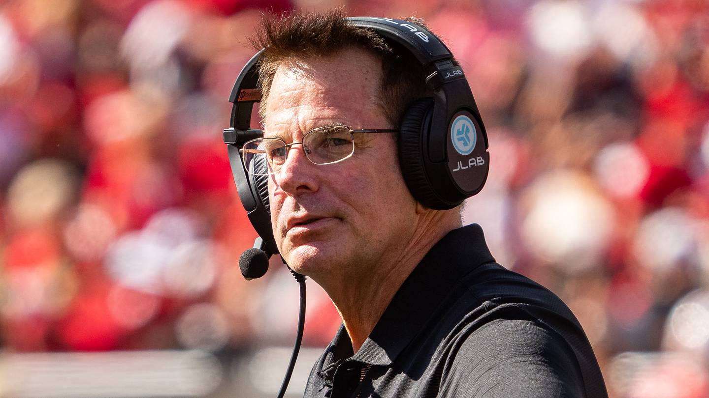 5 Most Overrated College Football Teams In AP Top 25 Poll After Week 8