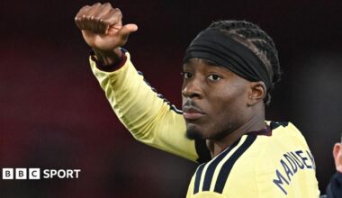 Premier League LIVE: Arsenal beat Forest after Man Utd & Leeds draw, Brighton and Bournemouth win