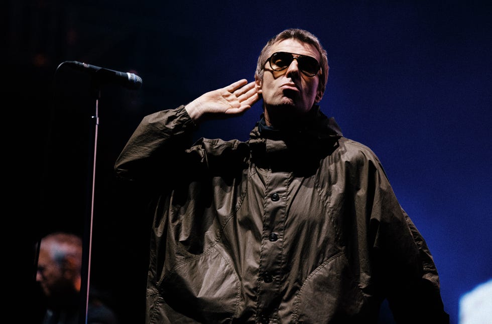 liam gallagher, oasis dont look back in anger