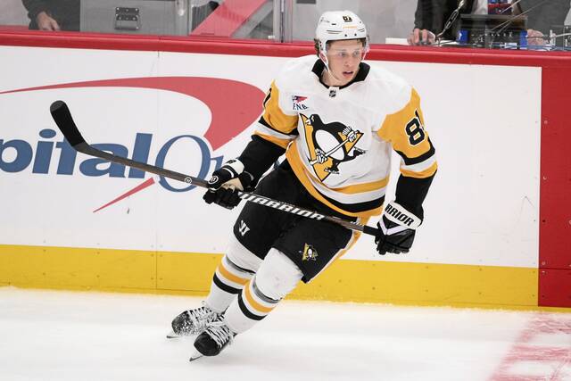 Absences by Penguins forwards Ben Kindel, Bryan Rust prompt lineup changes