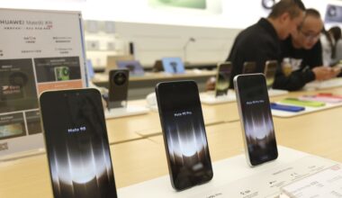 Huawei doubles down on smartphones as EV sales slow